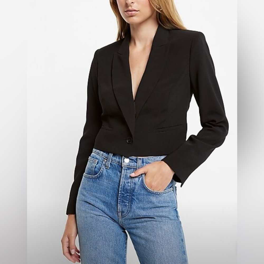 Express Women's Cropped Black Blazer